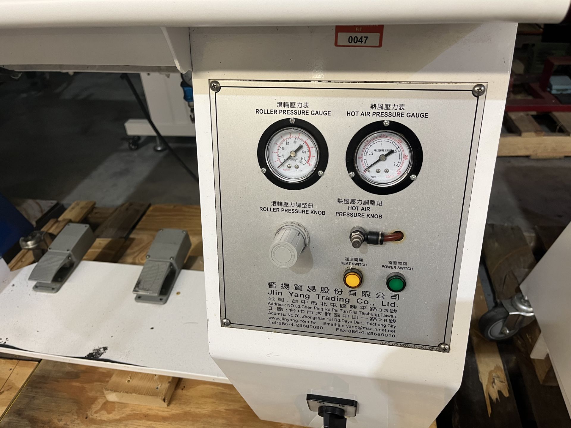 JIIN Yang Model HA 850TR Seam Sealing 220 Volt Single Phase Machine in Good, Working Condition S/N - Bild 5 aus 6