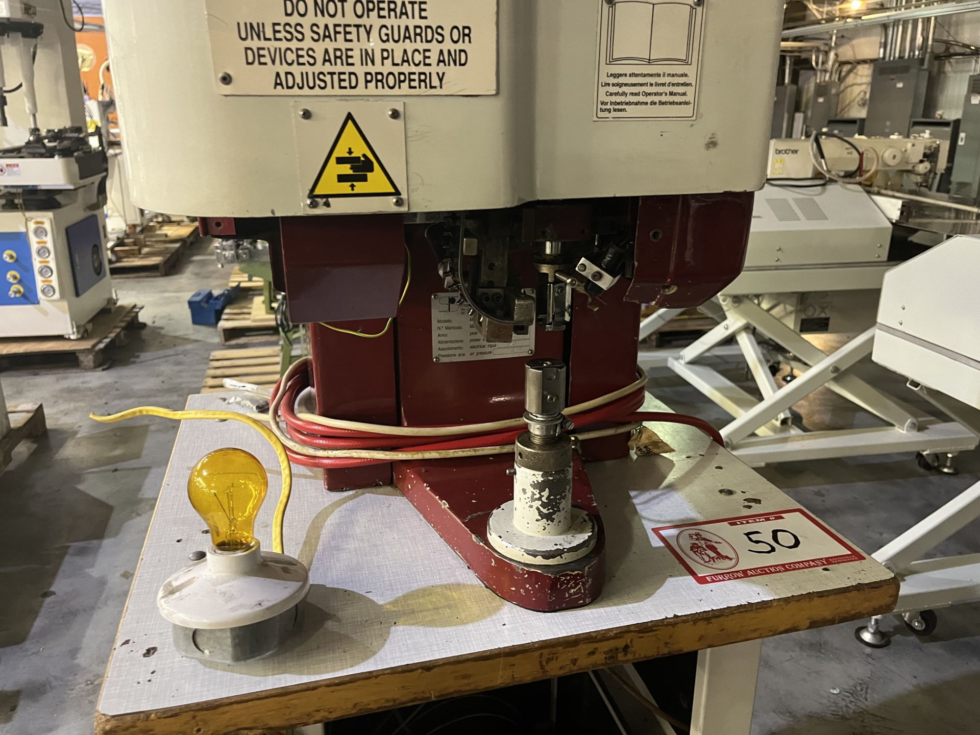 Pamco Model 1570-S-03AE Hook Letting Machine in Good, Working Condition, S/N 64-704 - Bild 7 aus 8