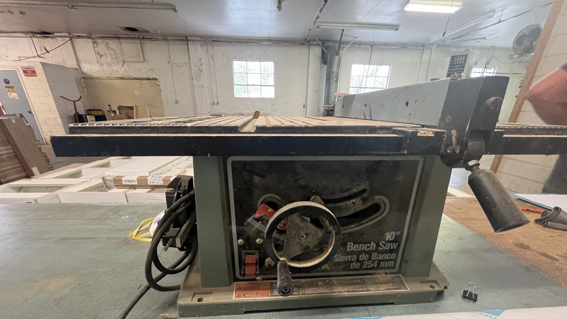 Delta 10" Tabletop Table Saw