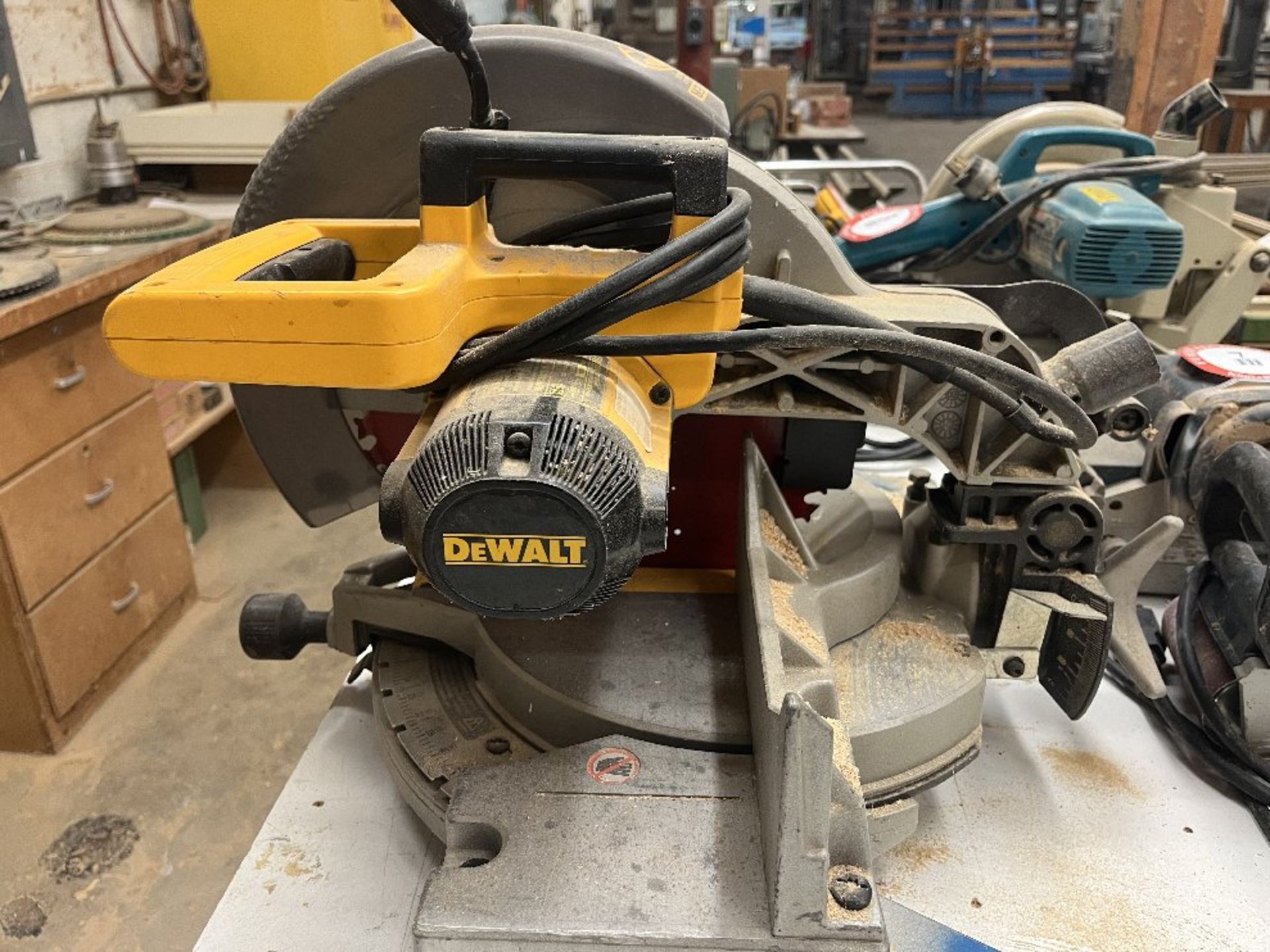Dewalt Model DW705 Compound Miter Saw - Image 4 of 4
