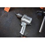 PORTER CABLE PNEUMATIC 1/2" DRIVE IMPACT WRENCH