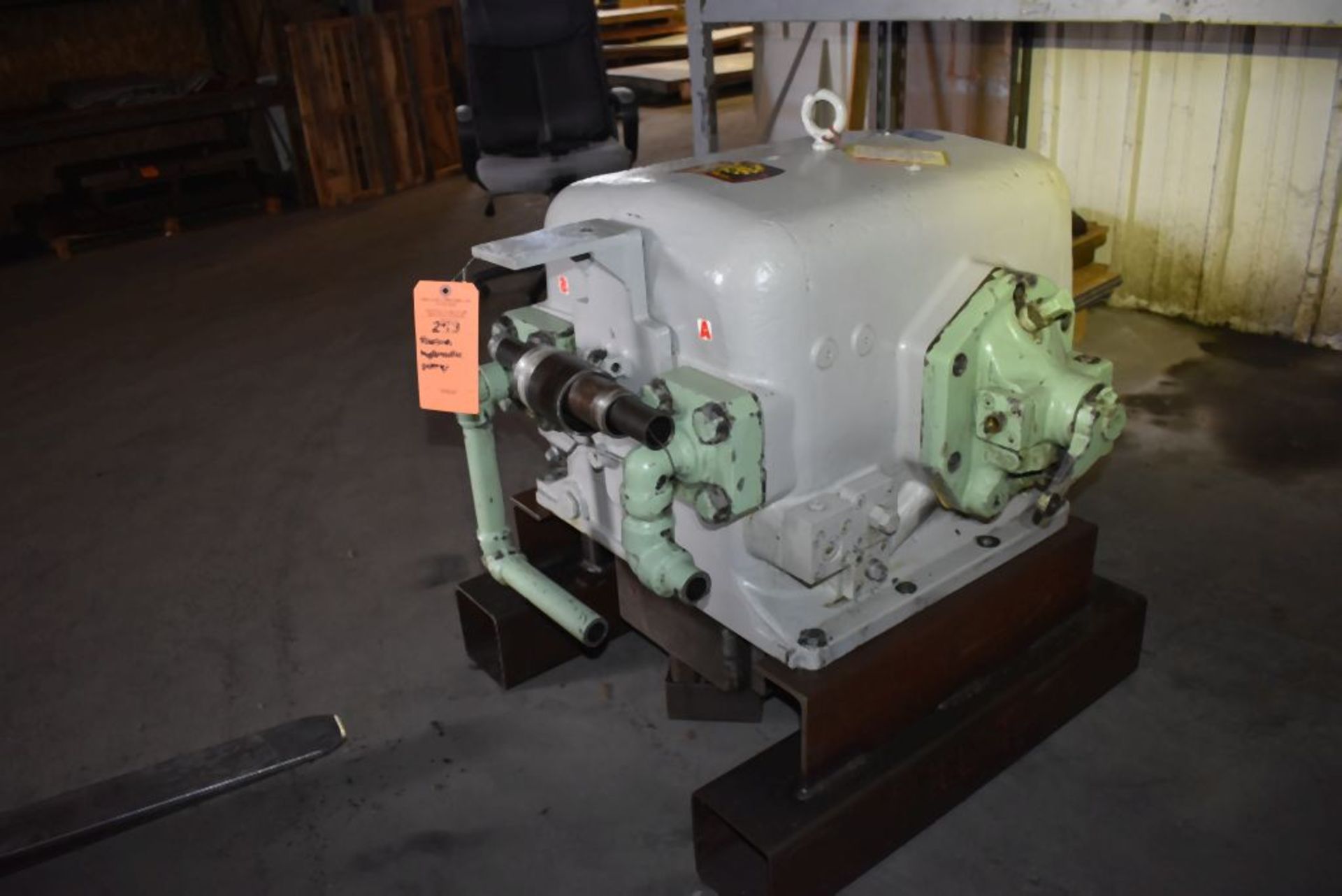 RACINE HYDRAULIC PUMP, OILGEAR, TYPE DH-6025, S/N: 38169, RATED PRESSURE 2500, RPM 900 - Image 2 of 7