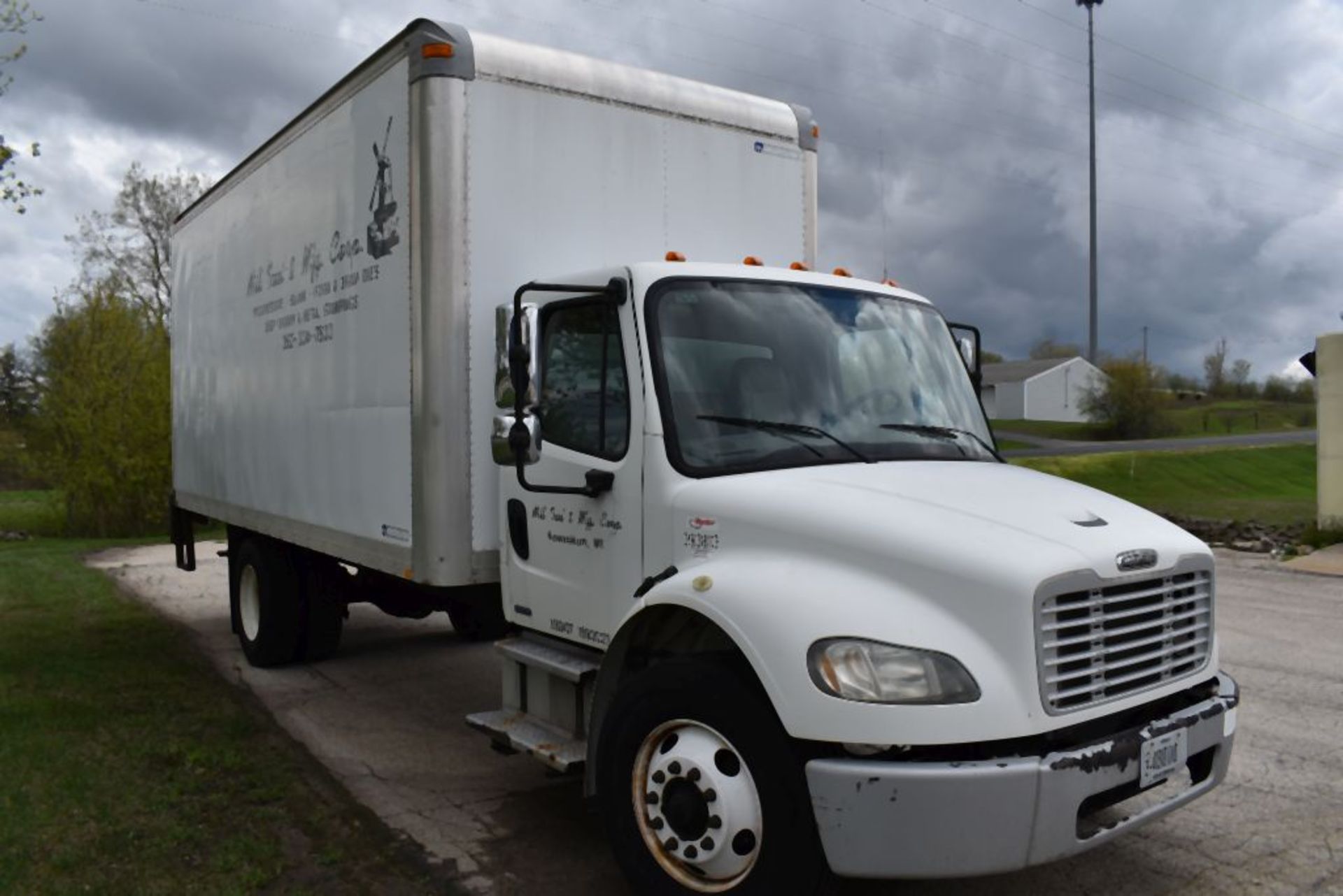 (2008) FREIGHTLINER SINGLE AXLE 20' STRAIGHT BOX VAN, MODEL: BUSINESS CLASS M2, 135,820 MILES, - Image 11 of 16