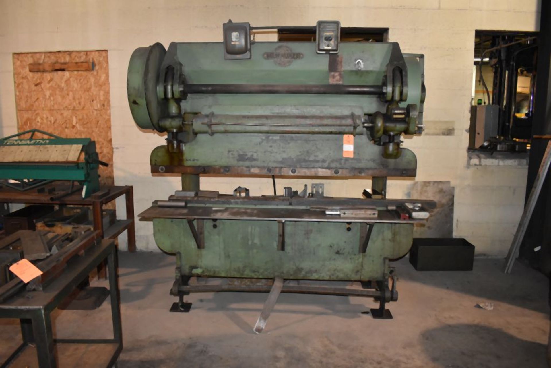 MILWAUKEE/DOELGER & KIRSTEN INC. MECHANICAL PRESS BRAKE, MODEL 25-5, S/N: 291-22, 5' x 14 GAUGE