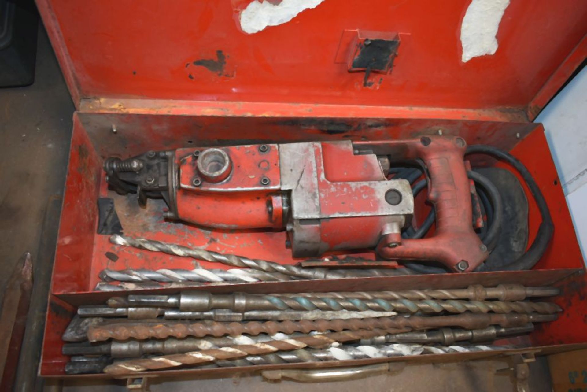 MILWAUKEE 5310 ROTARY HAMMER DRILL WITH BITS