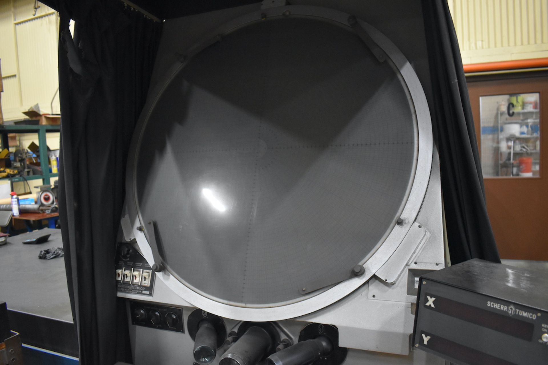 SCHERR-TUMICO 30 IN. MODEL 22-2500 OPTICAL COMPARATOR, S/N D822805, SCHERR TUMICO 2-AXIS DRO, 8 X 35 - Image 2 of 6