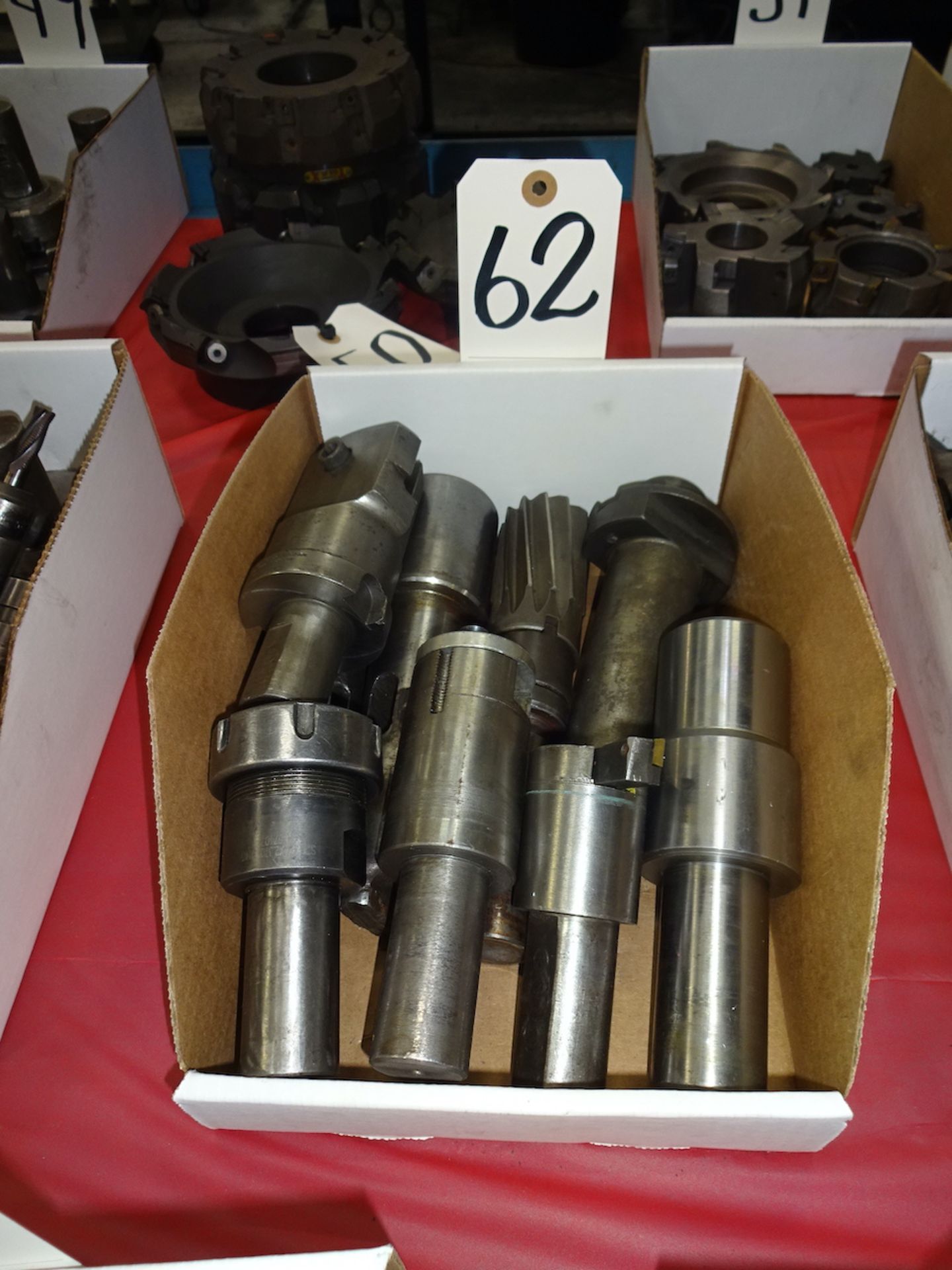 LOT: ASSORTED LATHE TOOLING