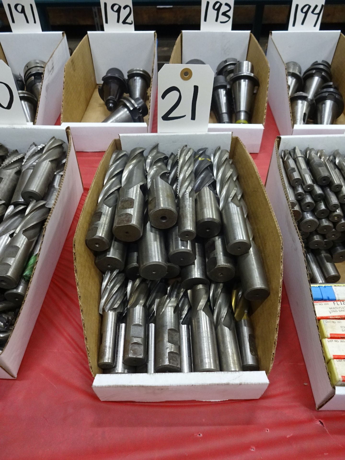 LOT: ASSORTED END MILLS