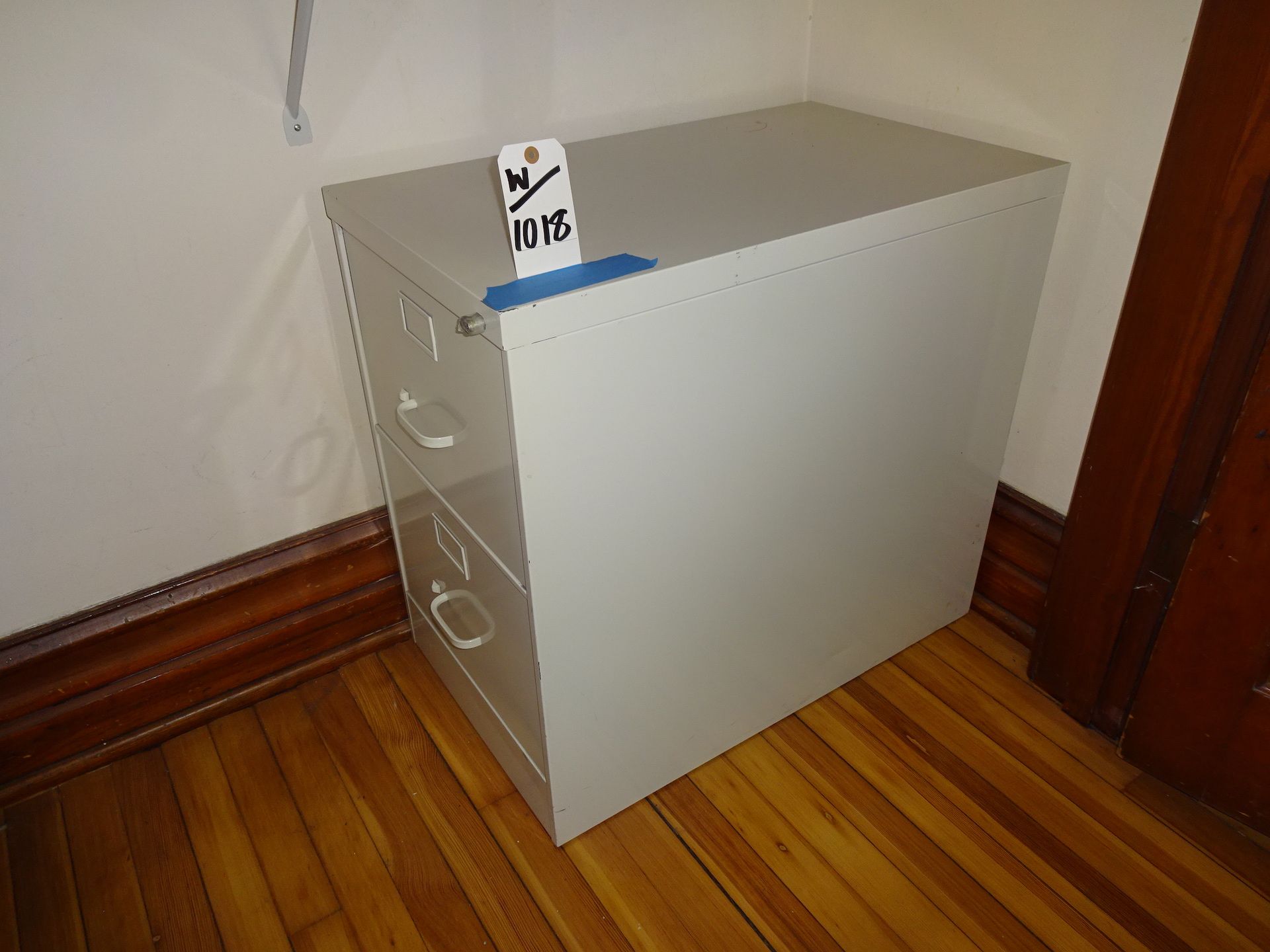 LOT: OFFICE DESK, TWO CHAIRS & FILE CABINET (LOCATION - 6TH STREET) - Image 3 of 3