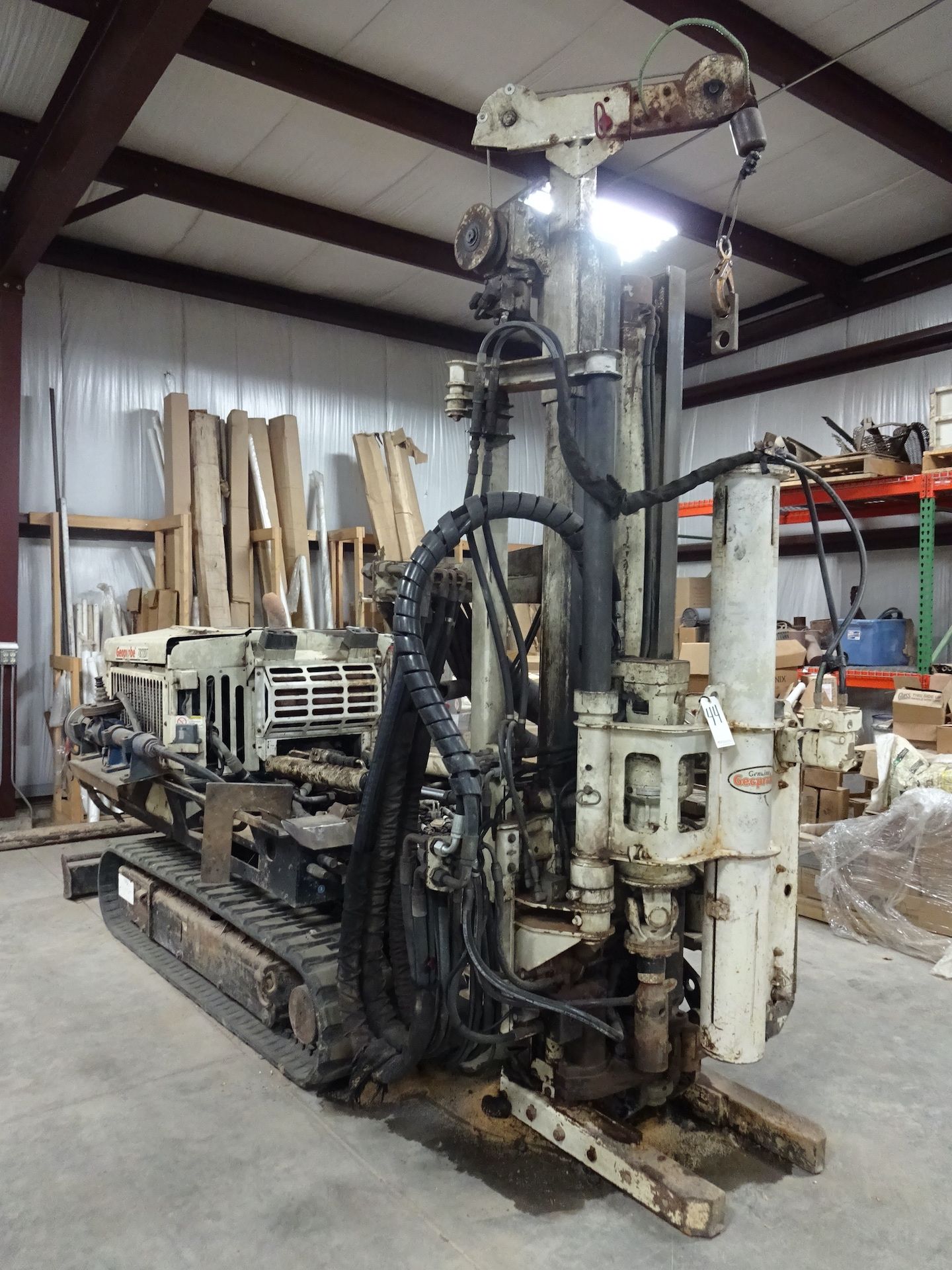 2009 GEOPROBE MODEL 7822DT COMBINATION DRILL RIG, S/N Z9930T7822, TWO SPEED AUGERHEAD, SINGLE - Image 3 of 13