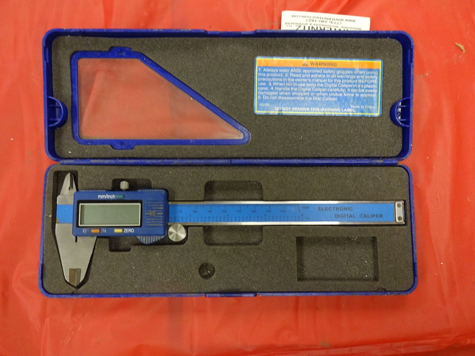 6 IN. DIGITAL CALIPER