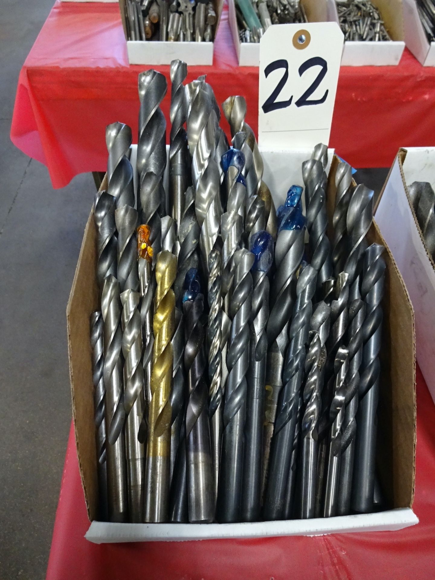 LOT: ASSORTED DRILLS