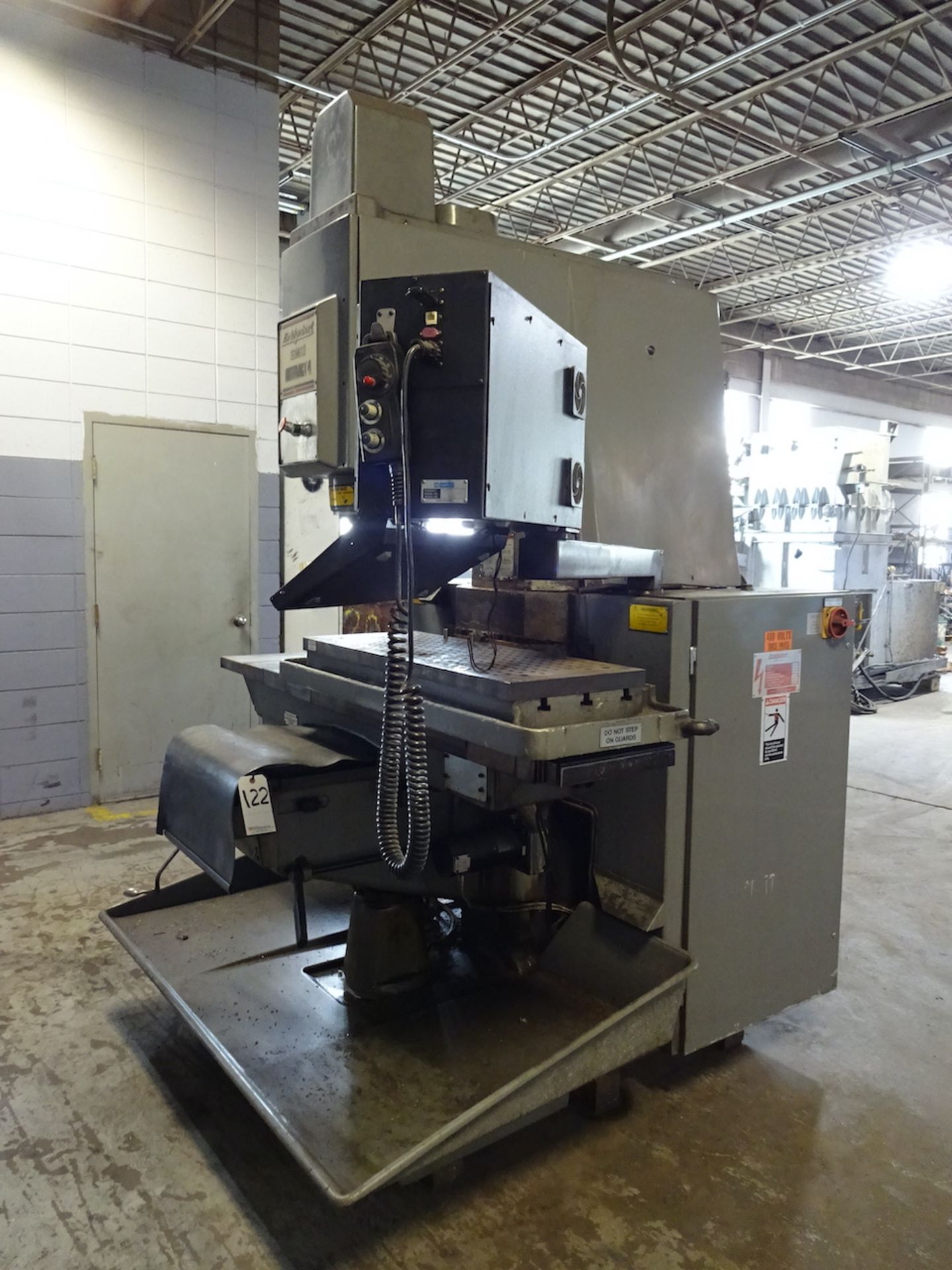 BRIDGEPORT MODEL INTERACT 4 SERIES II CNC VERTICAL MILLING MACHINE, S/N 615470989D, CENTROID MODEL - Image 5 of 12