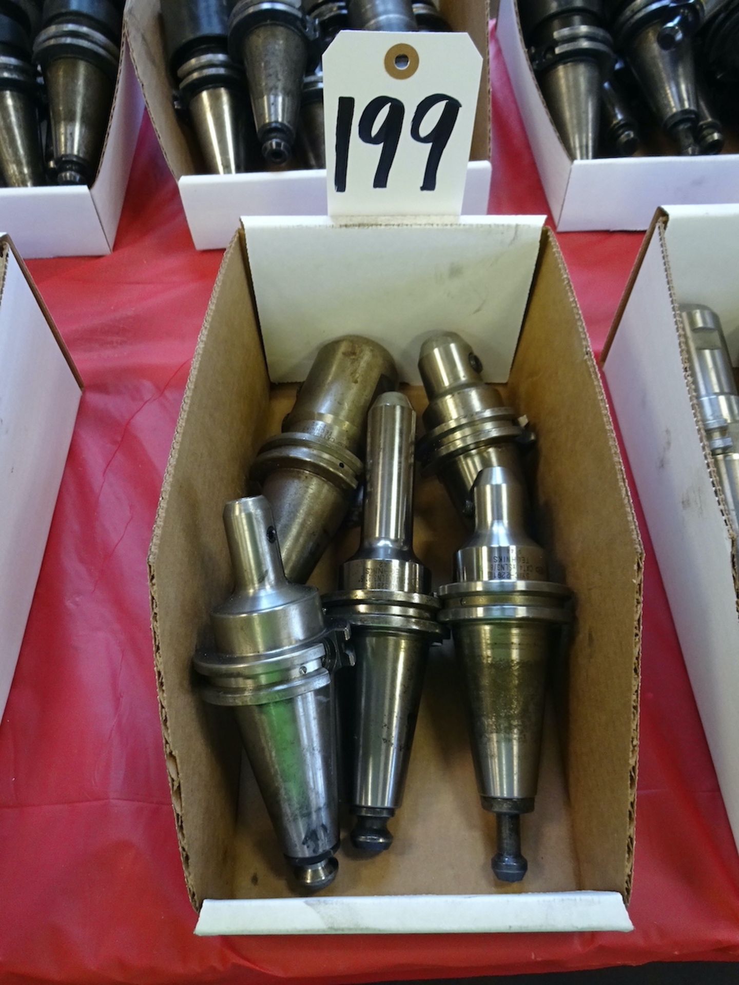 LOT: (5) SYIC 40 TAPER ASSORTED CNC TOOL HOLDERS
