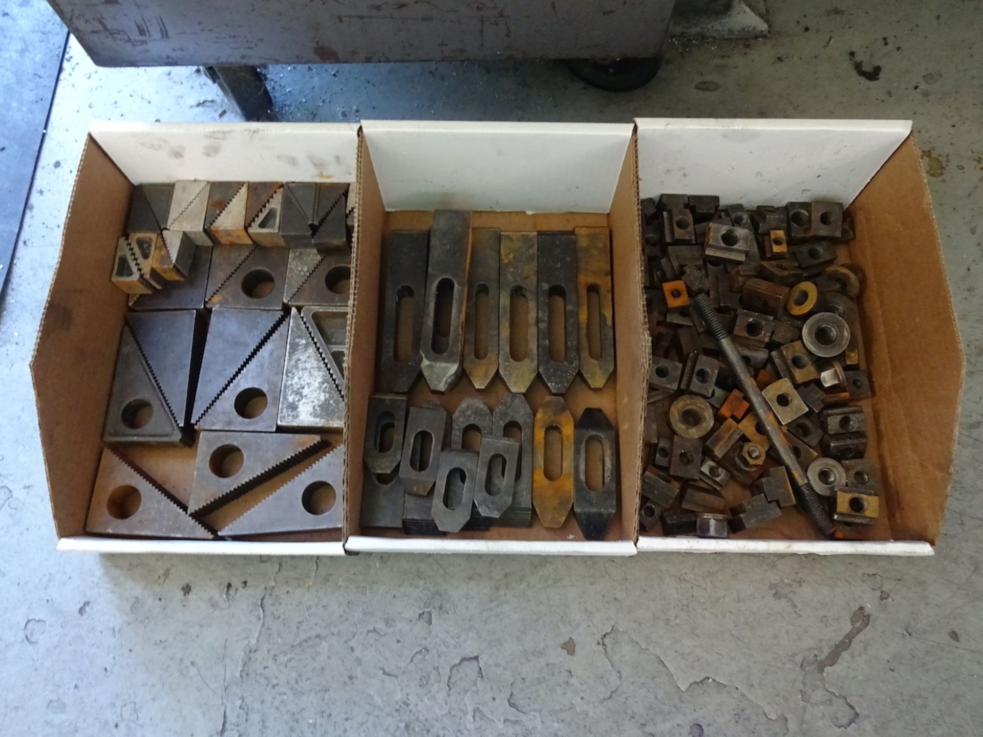 LOT: ASSORTED HOLD DOWN PARTS (NO CABINET) - Image 3 of 3