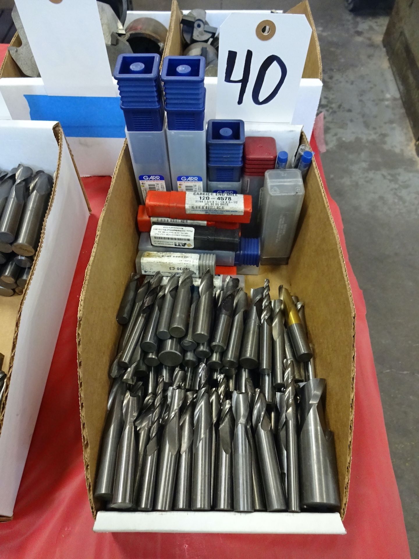 LOT: ASSORTED CARBIDE END MILLS