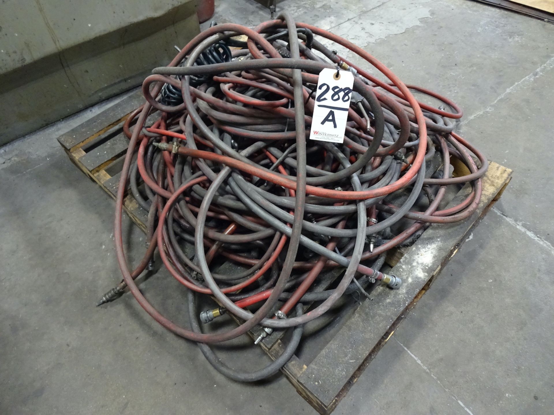 LOT: AIR HOSE