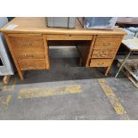 WOOD DESK 59x33"