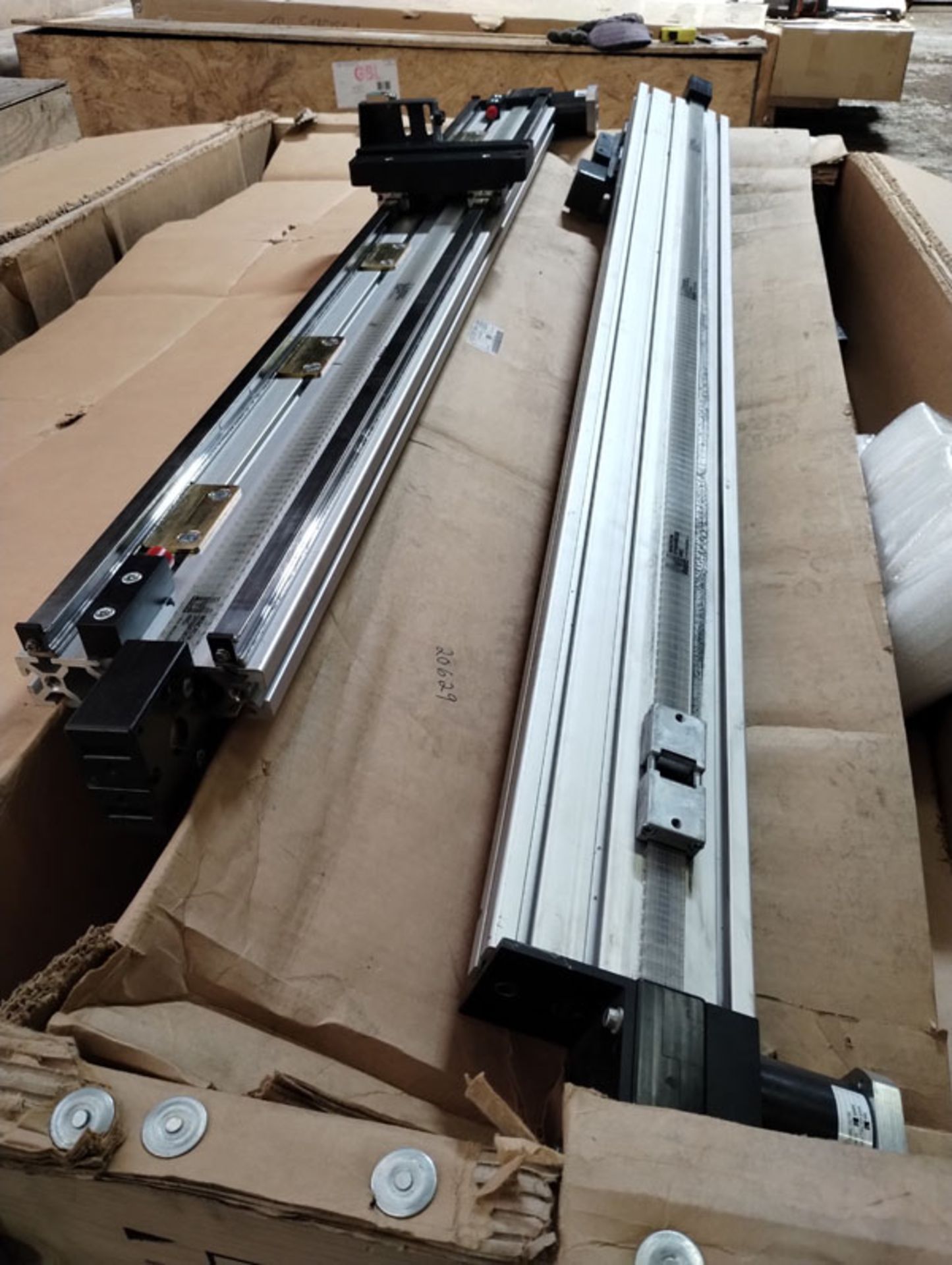 2 LINEAR ACTUATORS - PART# 10067A01 (APPEARS TO BE USED) Lot located at second location: 6800 Union - Image 2 of 14