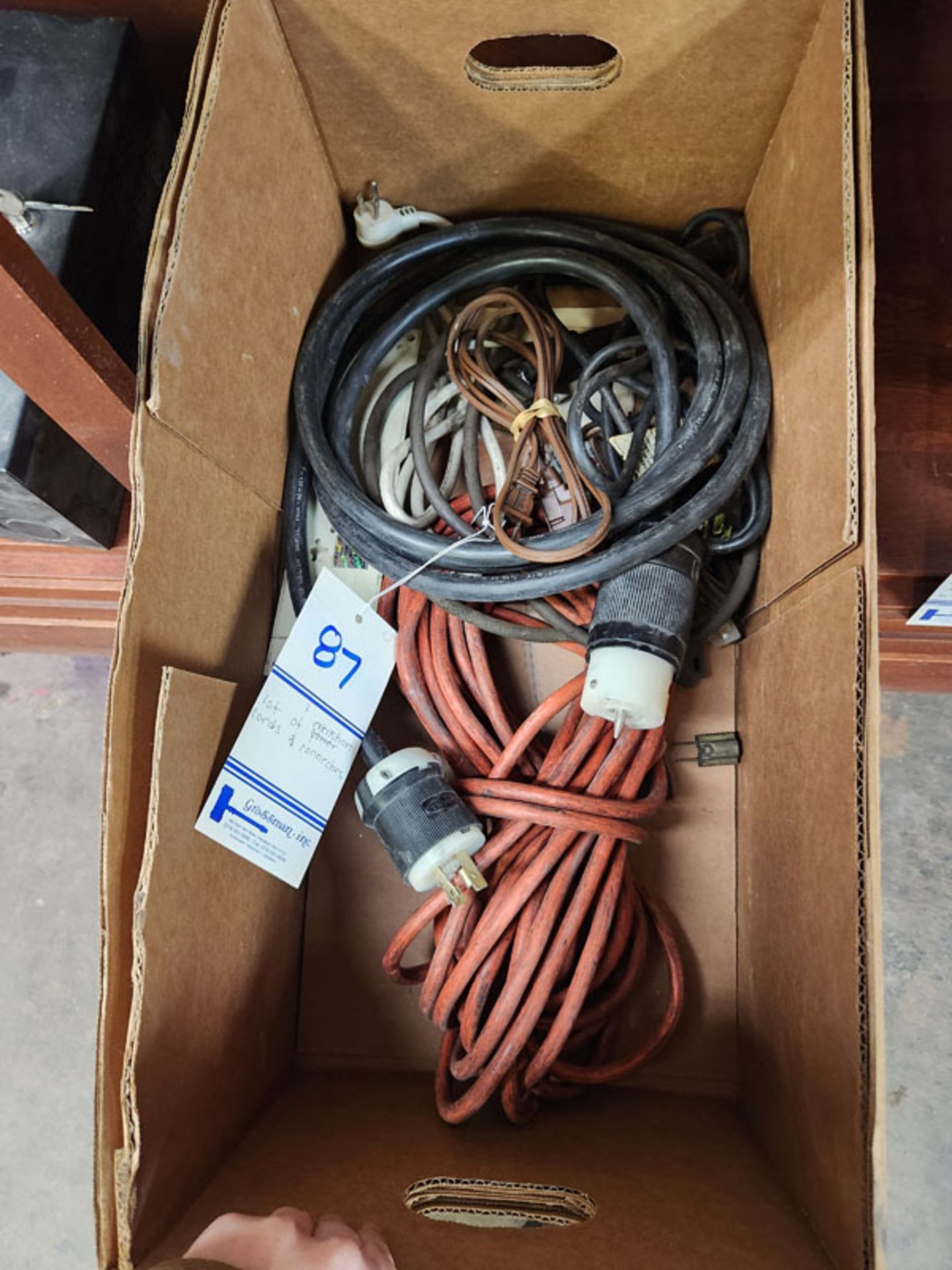 LOT OF EXTENSTION CORDS AND CONNECTORS