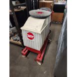 PULLMAN HOLT WHITE FLOOR SCRUBBER - MODEL ES2000