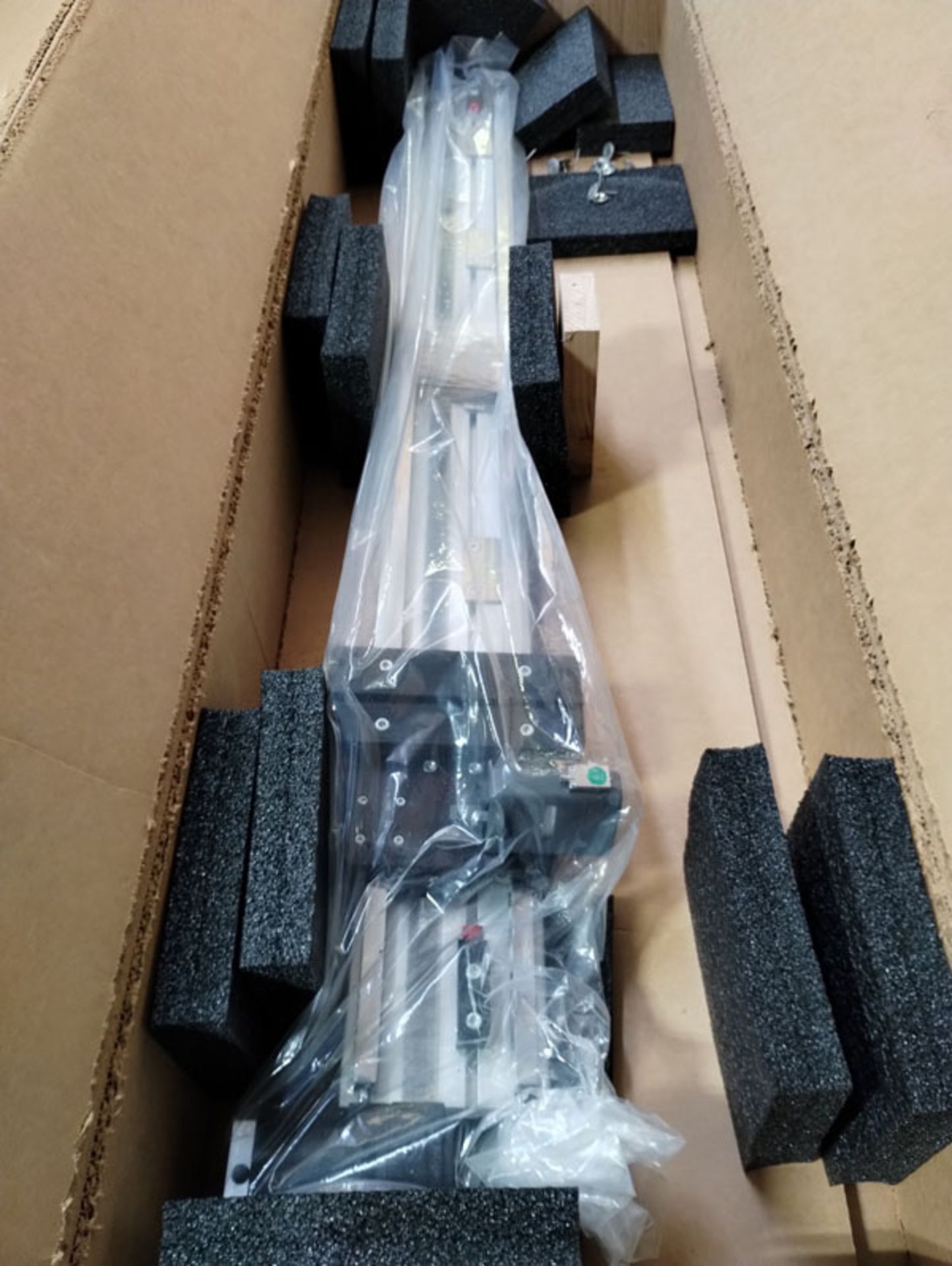 69" LINEAR ACTUATOR PART# 10067A01 -- Lot located at second location: 6800 Union ave. , Cleveland OH