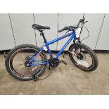 OZONE 500 24" BICYCLE MODEL: GS122509690 - NEEDS REPAIR