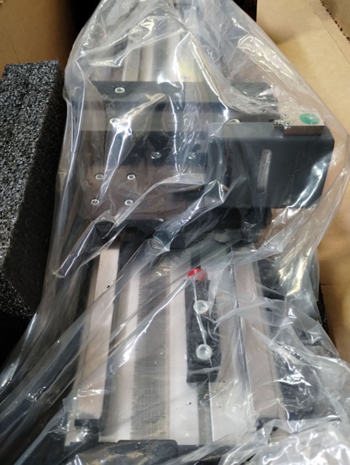 69" LINEAR ACTUATOR PART# 10067A01 -- Lot located at second location: 6800 Union ave. , Cleveland OH - Image 2 of 12