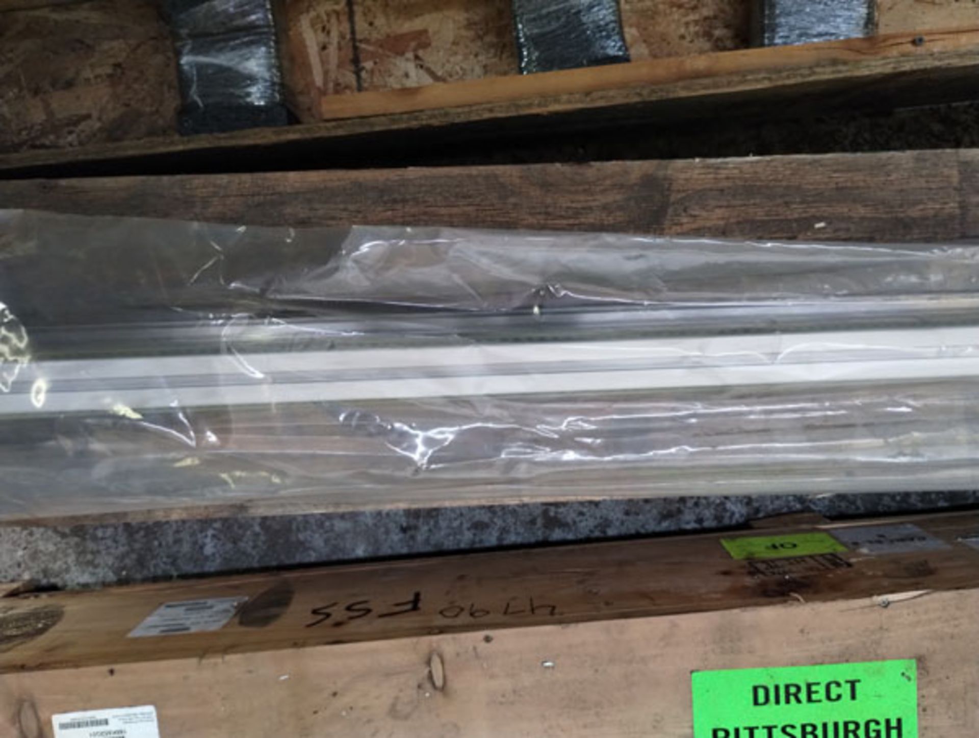 87" LINEAR ACTUATOR PART# 8676C01 -- Lot located at second location: 6800 Union ave. , Cleveland OH - Image 8 of 10