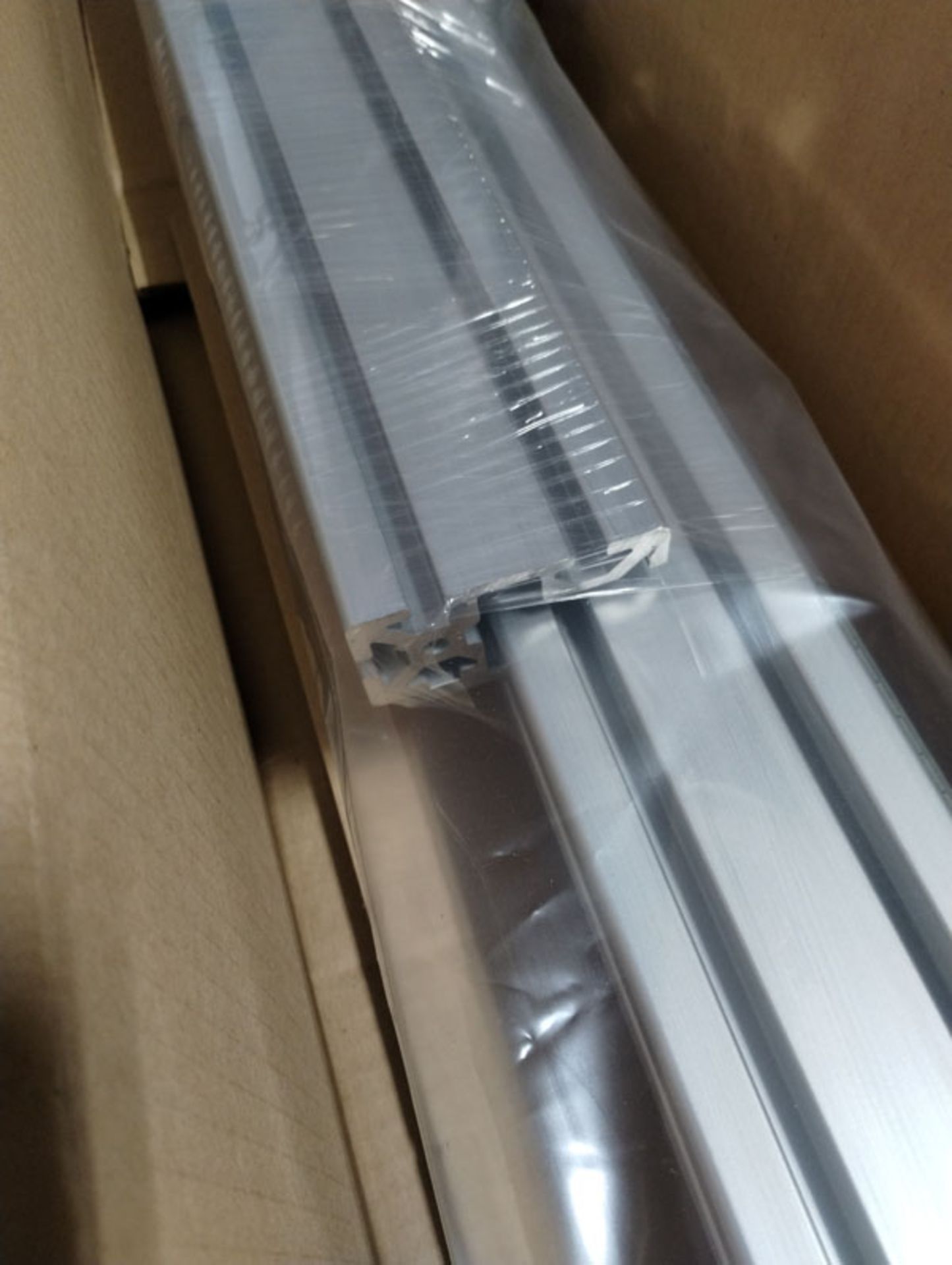 88" LINEAR ACTUATOR PART# 10935A01 -- Lot located at second location: 6800 Union ave. , Cleveland OH - Image 6 of 11
