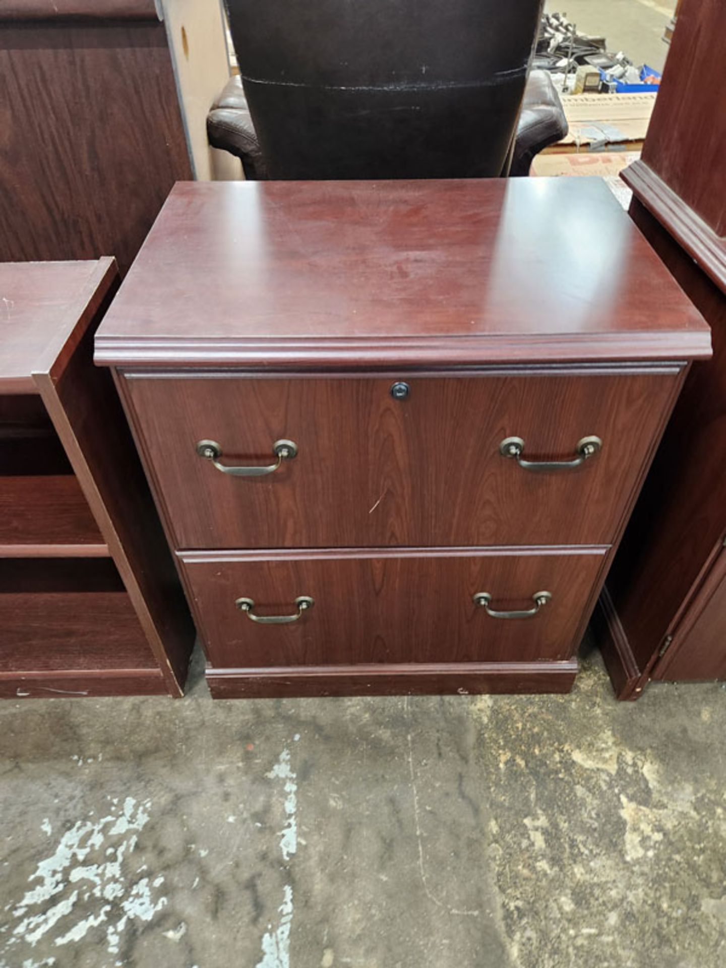 BOOKCASE AND 2 DRAWER FILE CABINET - Image 2 of 5