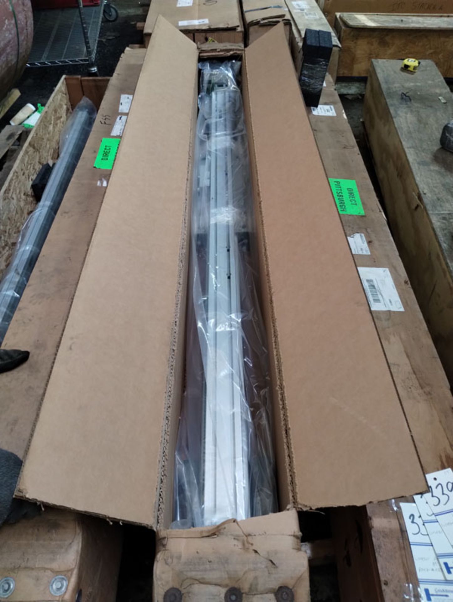 89" LINEAR ACTUATOR PART# 11237F01 -- Lot located at second location: 6800 Union ave. , Cleveland OH