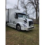 2020 VOLVO SLEEPER CAB WITH 460,760 MILES VIN #: 4V4WC9EJ2LN248057