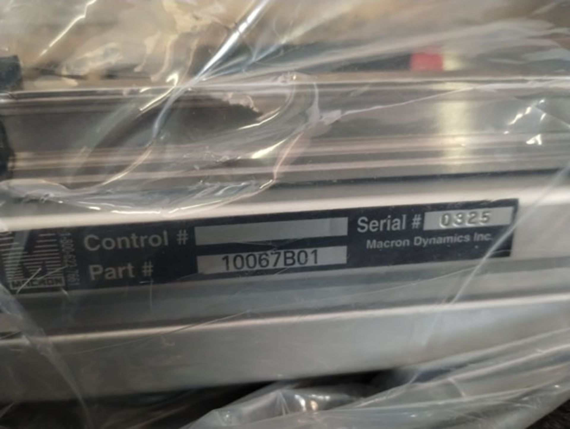 62" LINEAR ACTUATOR PART# 10067B01 -- Lot located at second location: 6800 Union ave. , Cleveland OH - Image 5 of 11