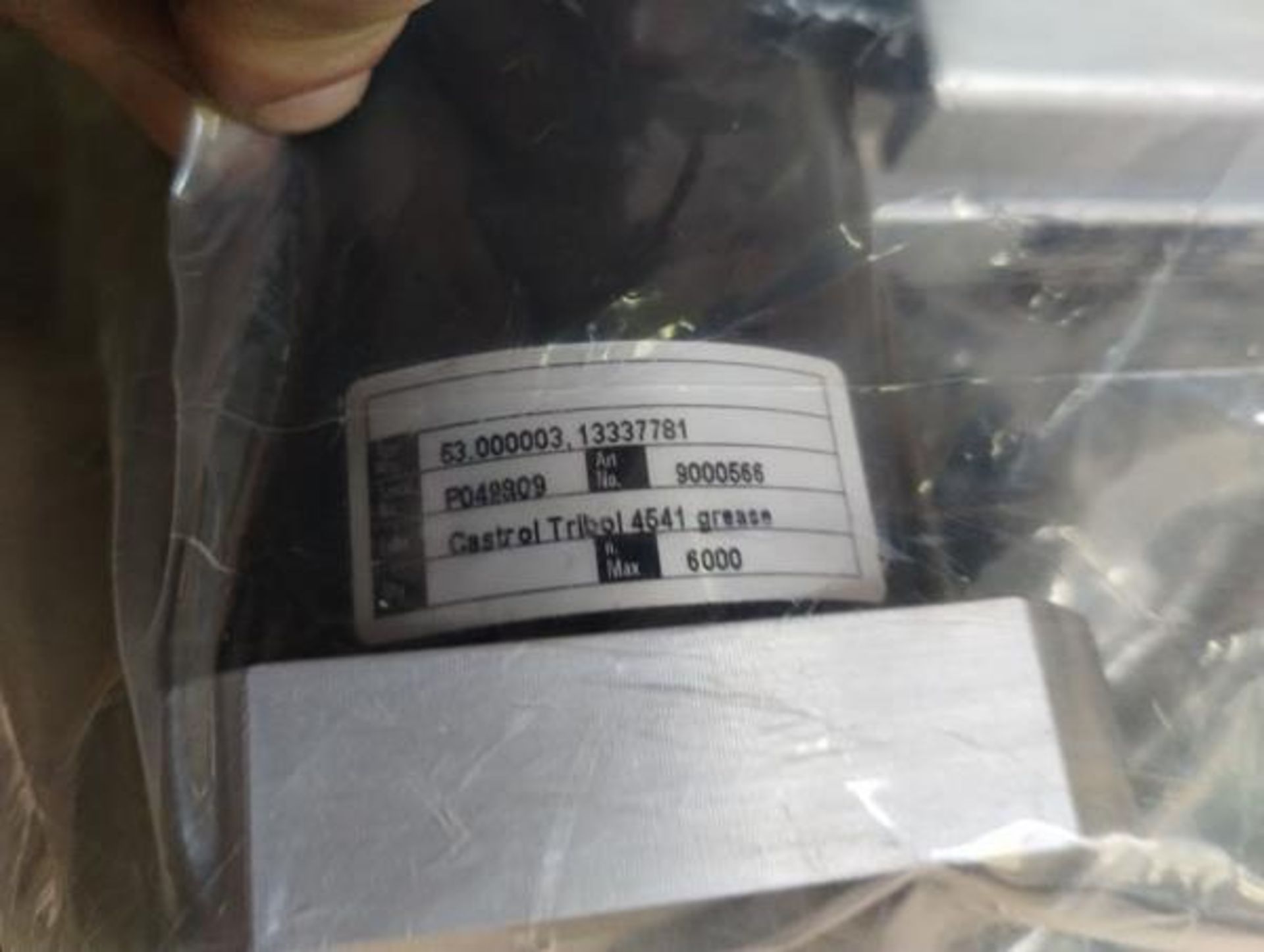 69" LINEAR ACTUATOR PART# 10067A01 -- Lot located at second location: 6800 Union ave. , Cleveland OH - Image 7 of 12