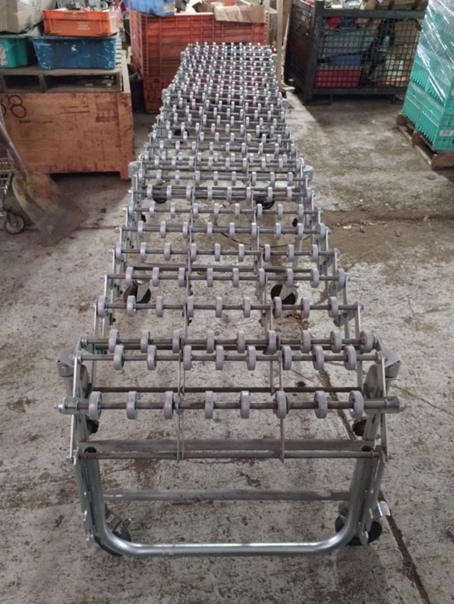 NESTAFLEX PORTABLE ROLLER CONVEYOR 275 42" X 2' CONDENSED , 142" X 2' EXTENDED -- Lot located at sec