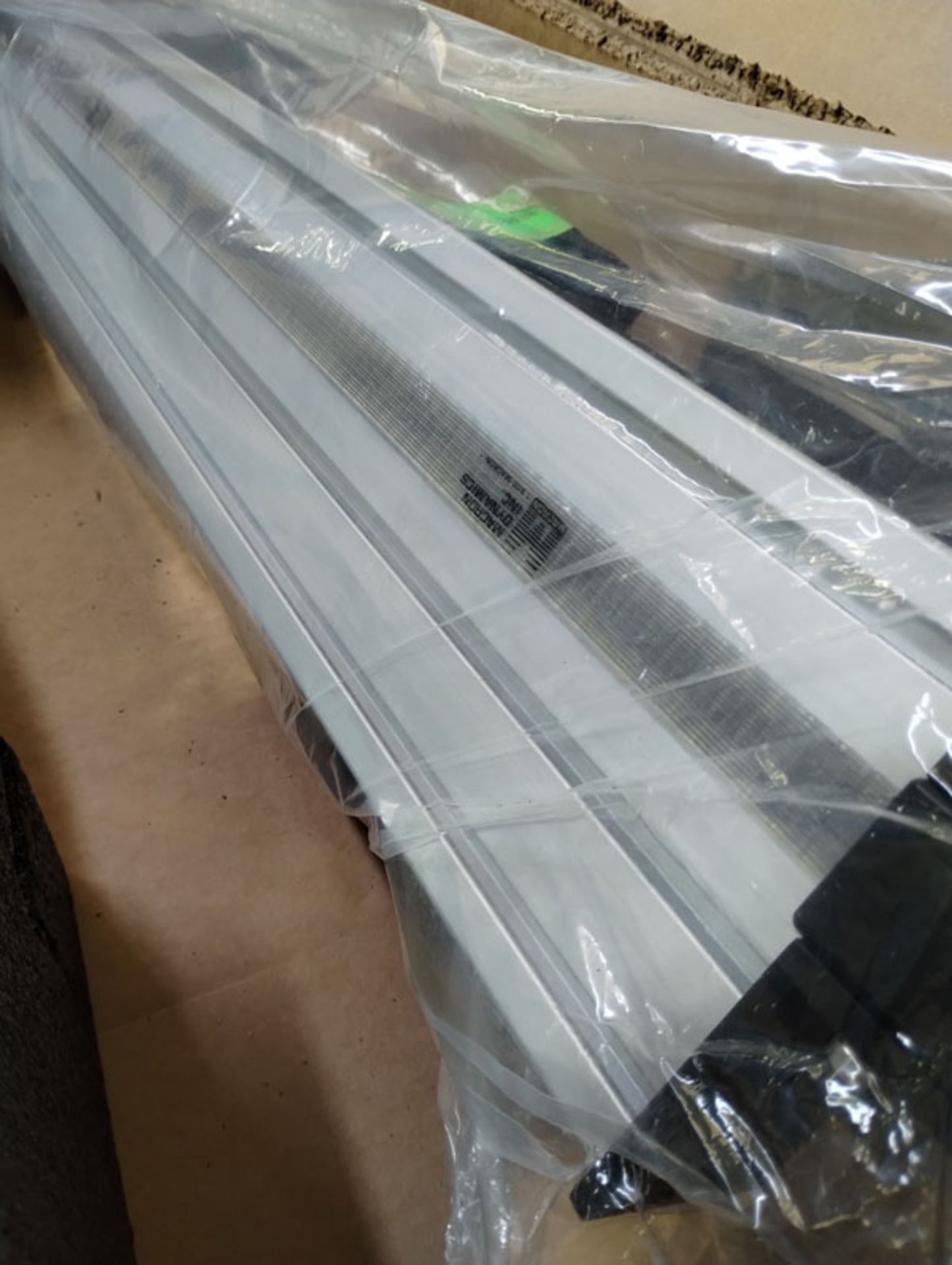 69" LINEAR ACTUATOR PART# 10067A01 -- Lot located at second location: 6800 Union ave. , Cleveland OH - Image 8 of 12