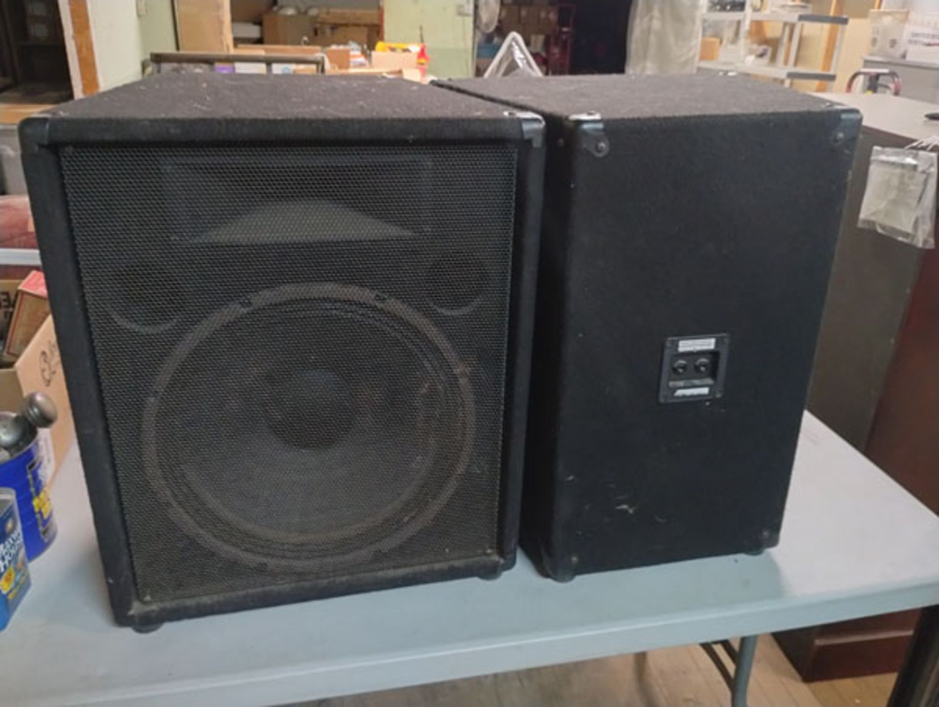 SET OF (2) 15" SPEAKERS - MODEL TRAP-115H-S1 , 250W (This lot of located at the Grossman warehouse