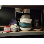 LOT OF BOWLS AND DISHWARE