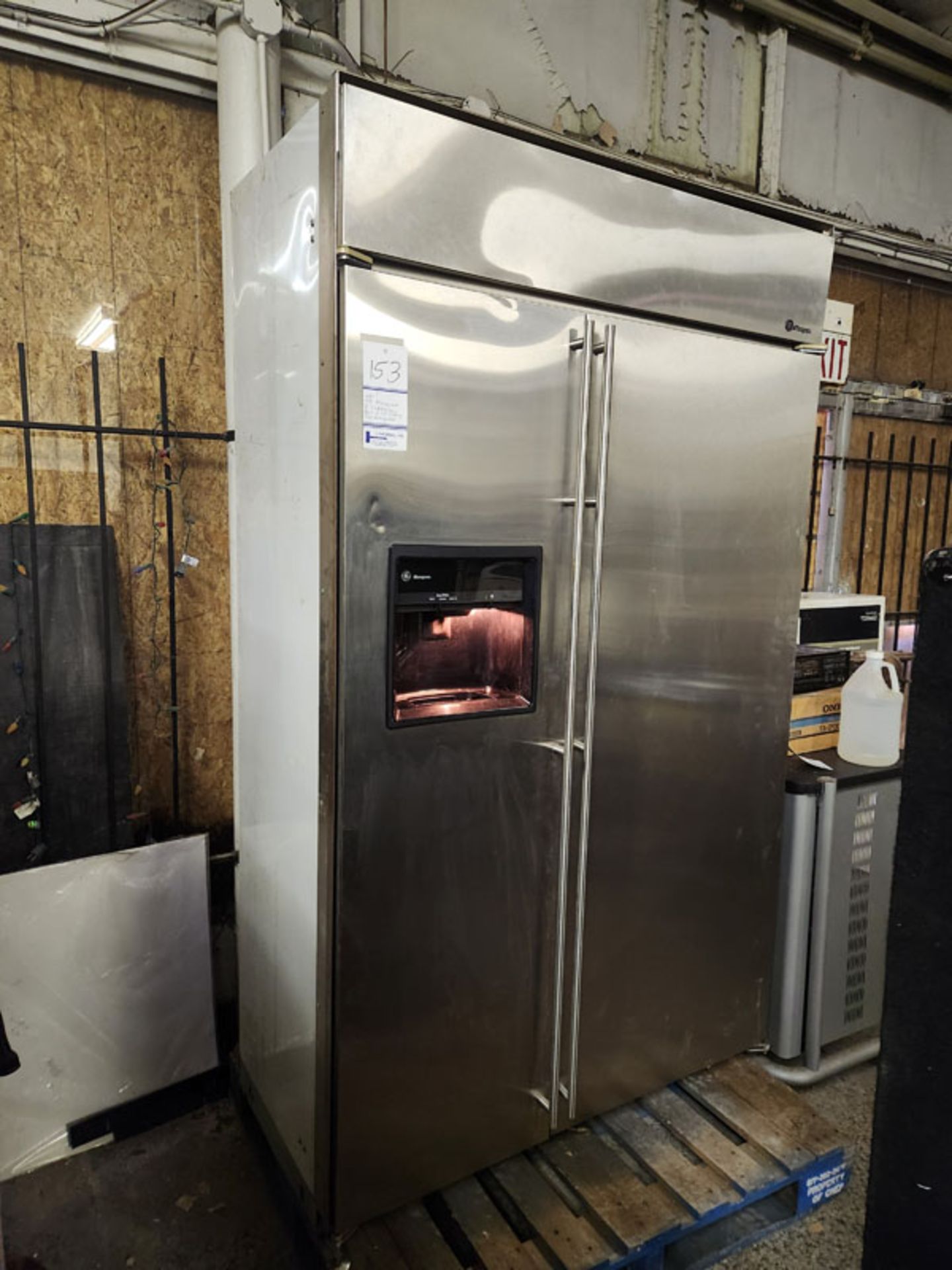 48" GE MONOGRAM Z1SS48DCASS BUILT IN STAINLESS STEEL SIDE BY SIDE REFRIGERATOR. - Image 3 of 19