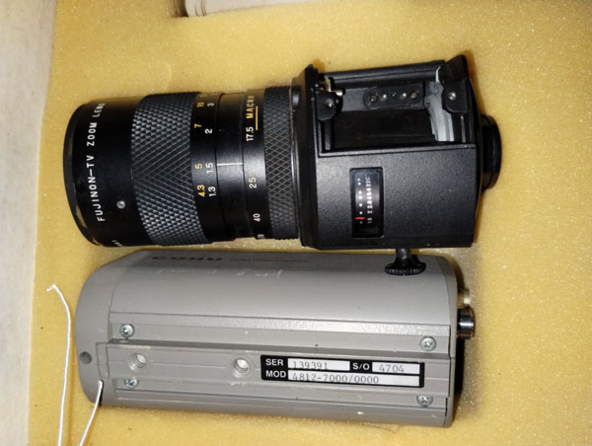 2 CANON AND FUJI FILM TV ZOOM CAMERA LENS WITH ACCESSORIES - Image 5 of 13