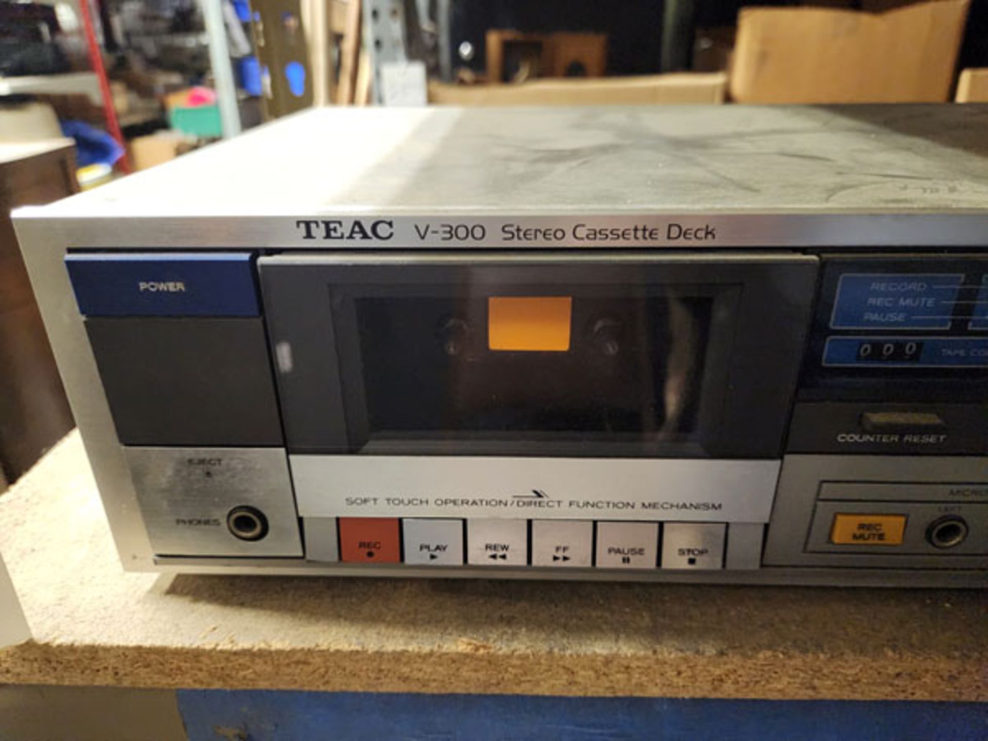 TEAC V-300 STEREO CASSETTE DECK - Image 3 of 4