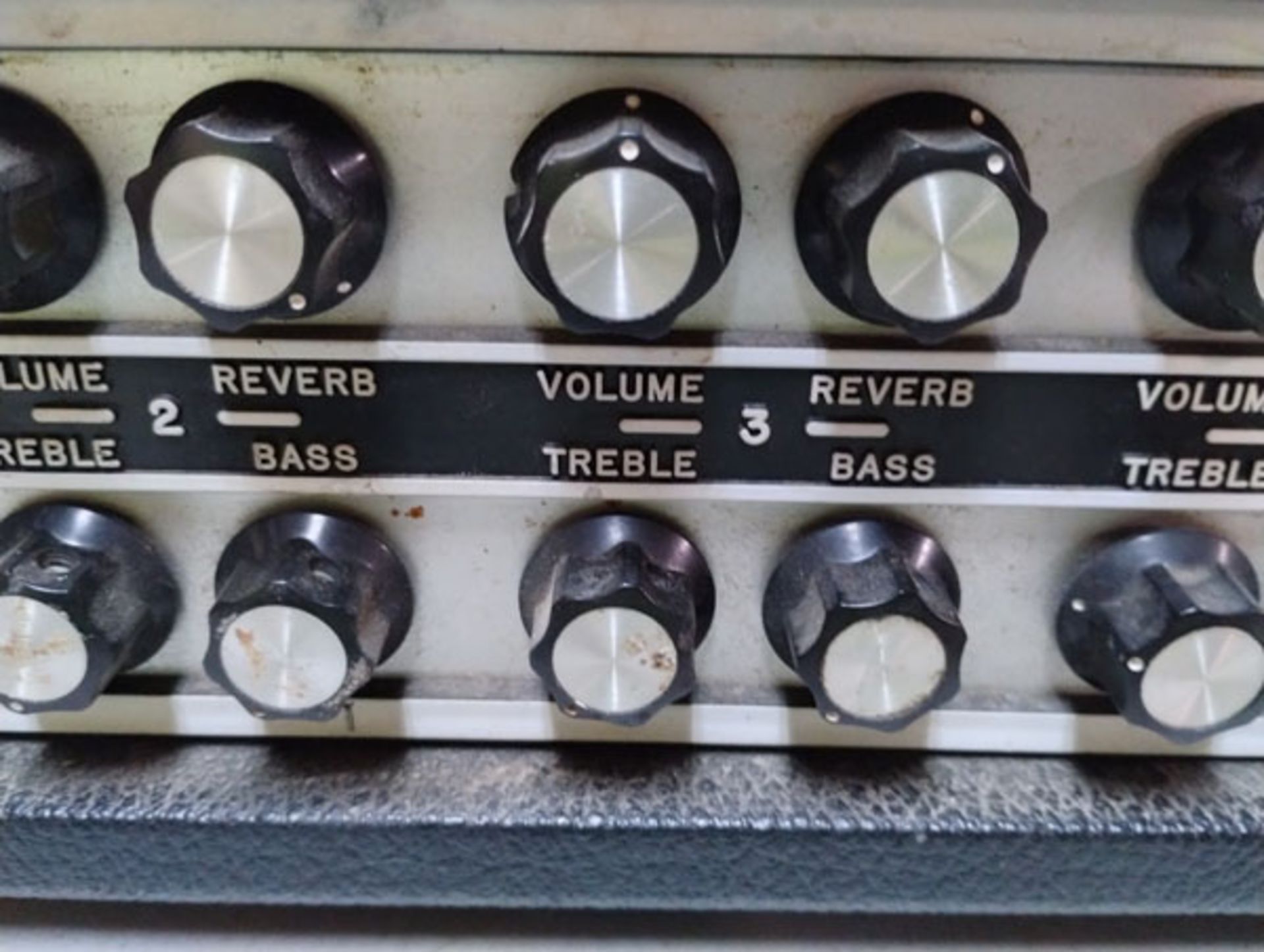 EMC PA220 GUITAR AMP HEAD (This lot of located at the Grossman warehouse 952 E. 72nd St. Cleveland - Image 5 of 9