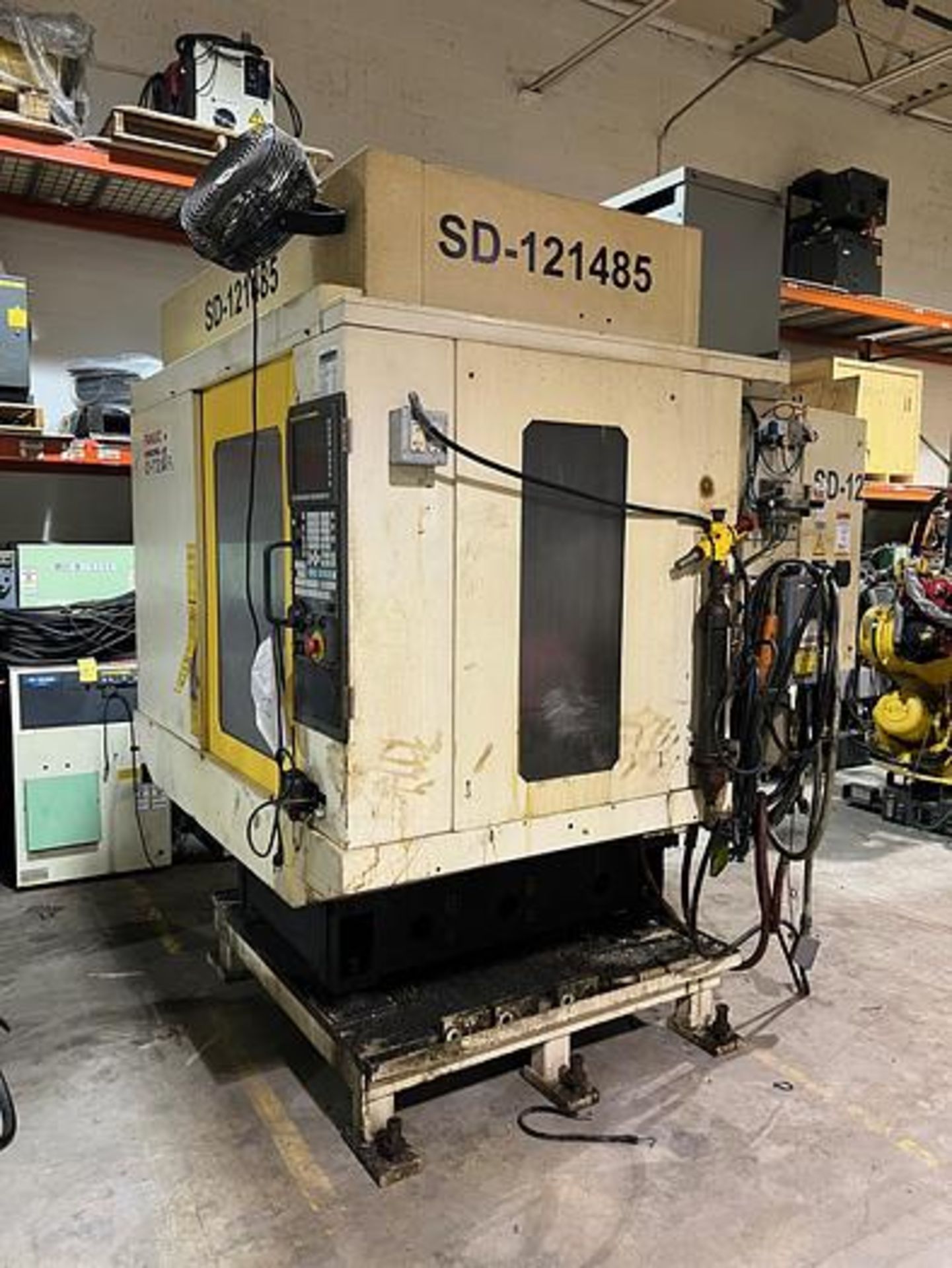 FANUC ROBODRILL T21iF VERTICAL MACHIING CENTER WITH 4TH AXIS TSUDACOMA ROTARY 4TH AXIS ROTARY TABLE