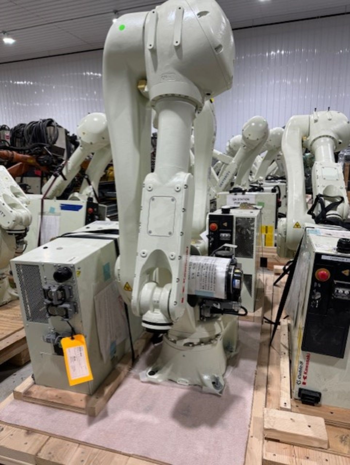LIGHTLY USED KAWASAKI ROBOT RS020N, SN 4509 20KG X 1725MM REACH WITH EO1 CONTROLS, CABLES & TEACH