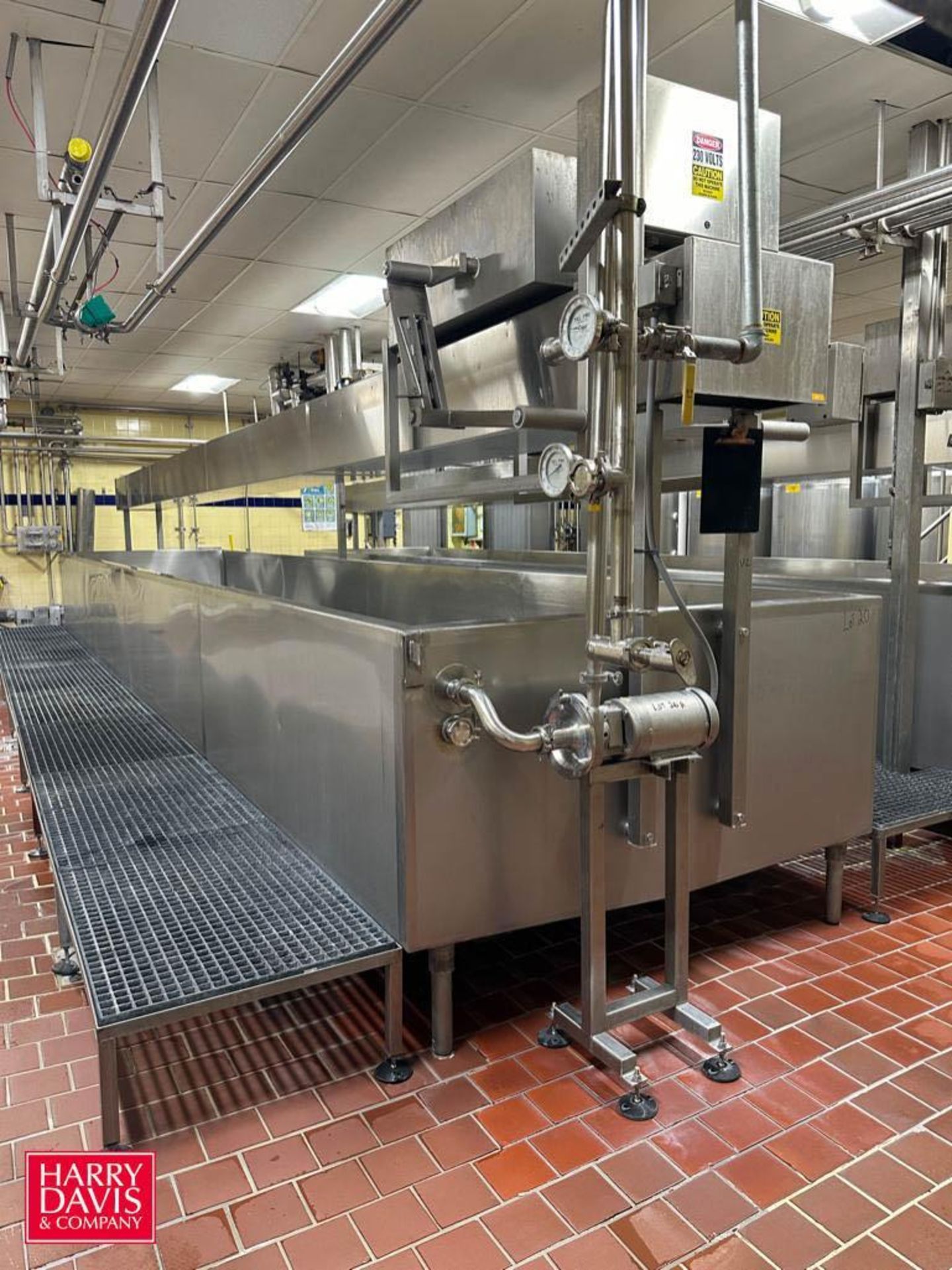 Kusel Vertistir 6,000 Gallon S/S Cheese Vat, Model: 327238CCVESA, S/N: 05081059 with Carriage