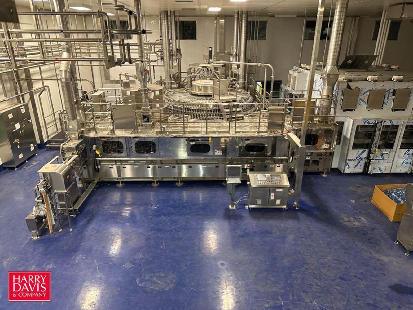 Never Commissioned 900BPM PET Bottling Line with Sidel Blowmolder