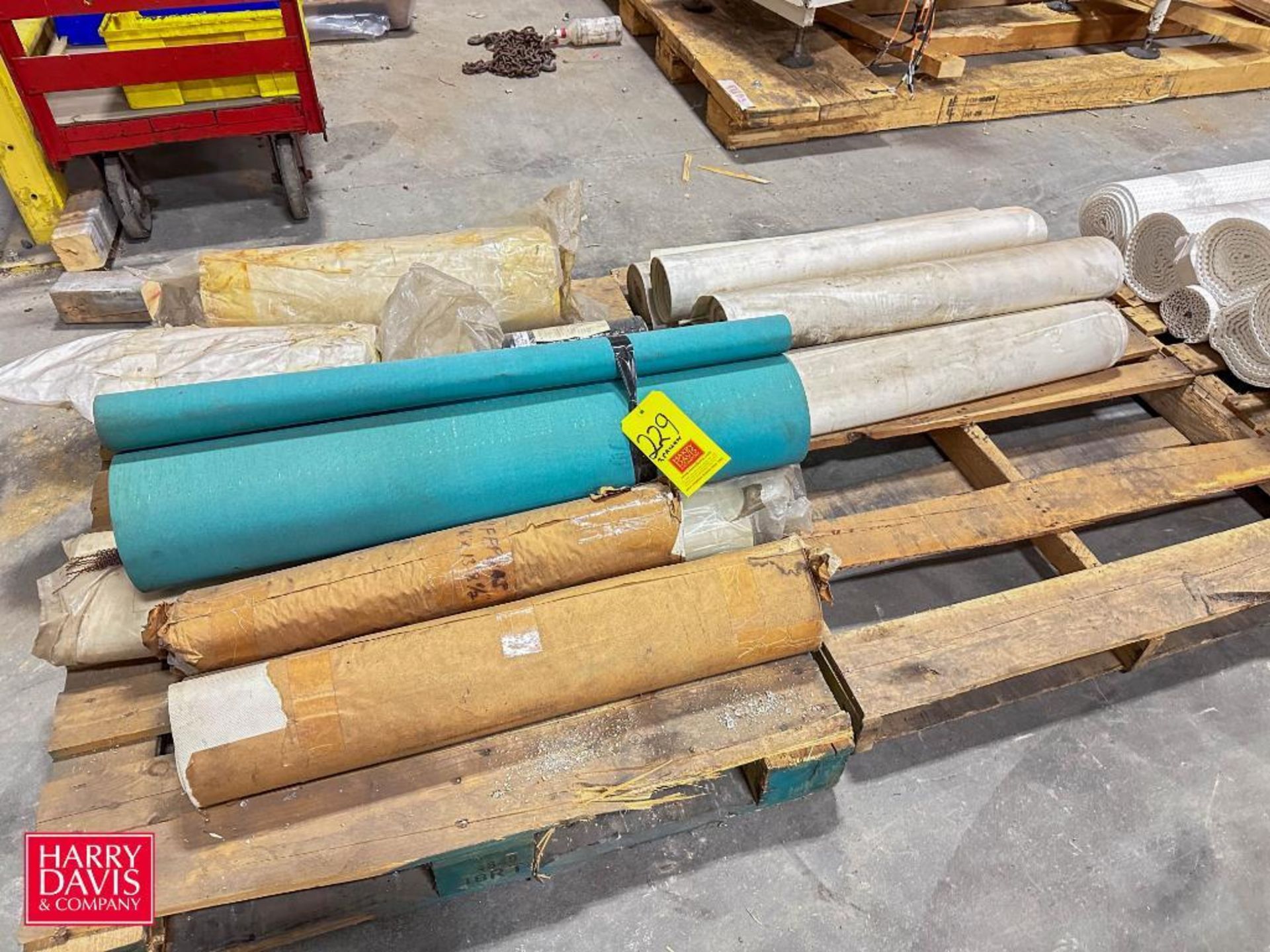 (2) Pallets: Assorted Belt Conveyors - Rigging Fee: $100