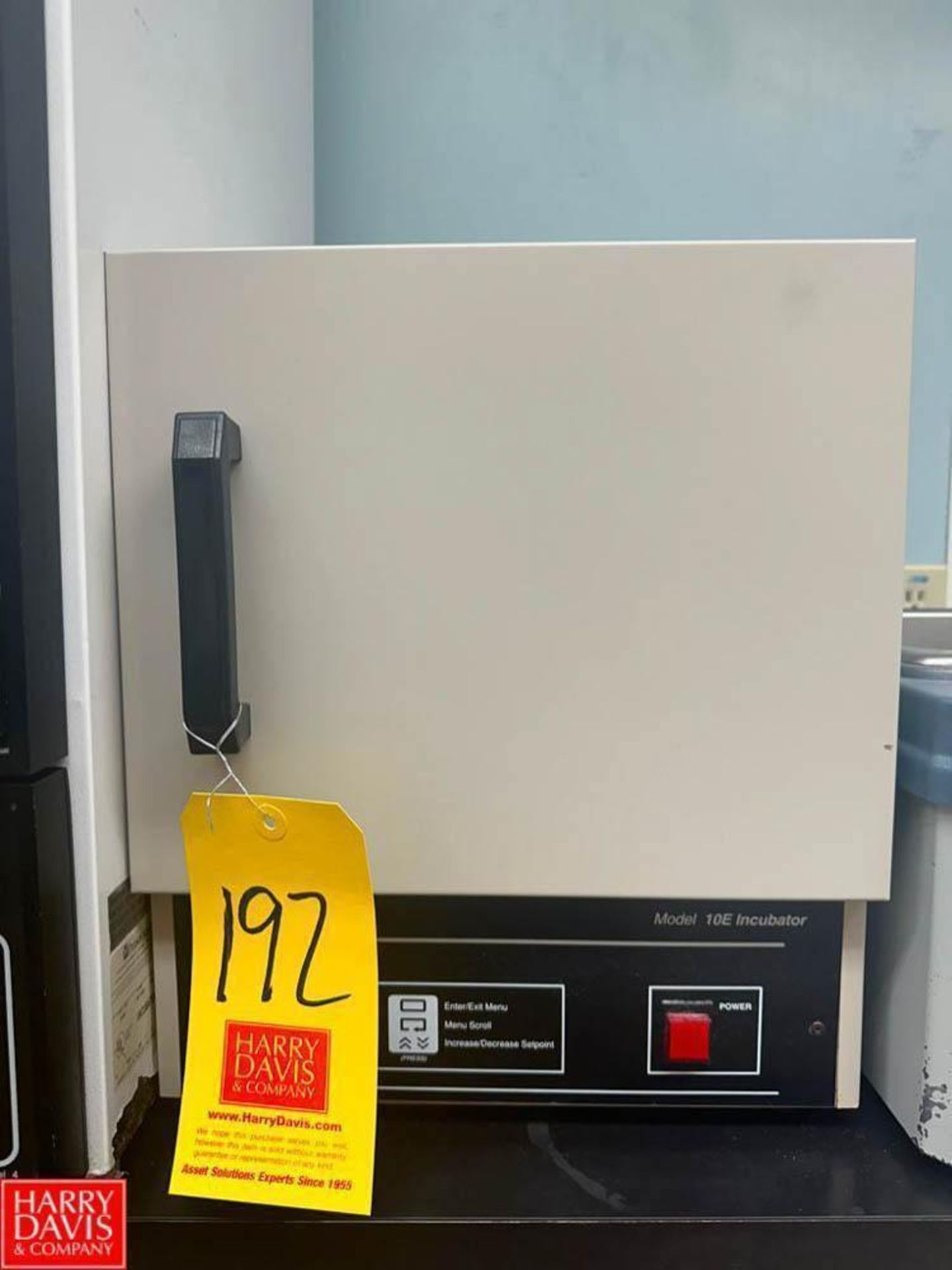 Quincy Lab Incubator, Model: 10E - Rigging Fee: $75