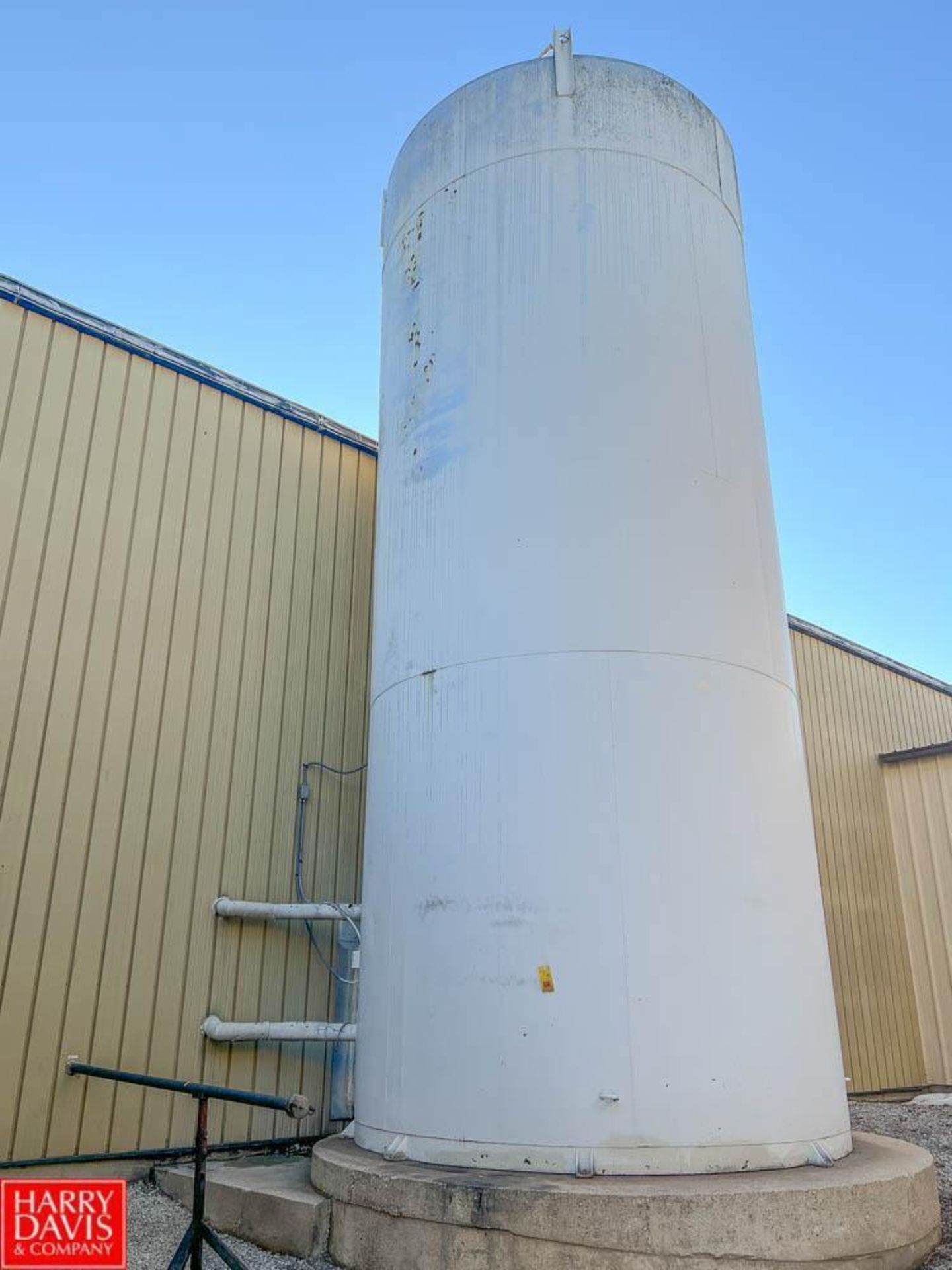 Crepaco 15,000 Gallon Jacketed S/S Silo, S/N: B1160 with Sensor, Gauge, Valves and Pump - Image 3 of 11